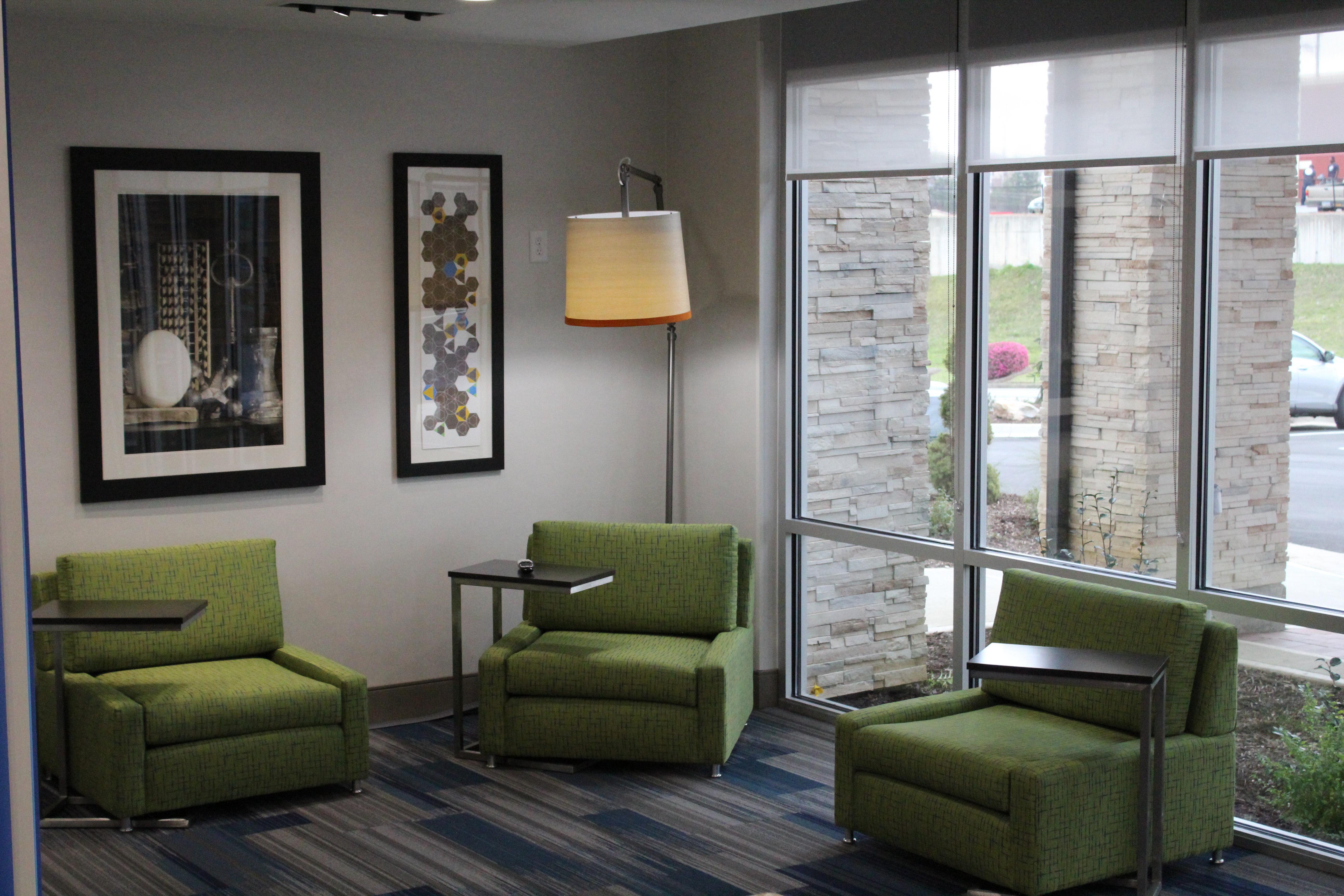 Holiday Inn Express & Suites - Milledgeville, An Ihg Hotel Eksteriør bilde